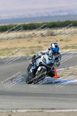 media/May-29-2022-Lets Ride (Sun) [[e8986be515]]/B Group/1020am (Outside Grapevine)/